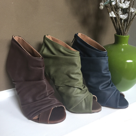 Kaden_brown - Picture 8 of 8