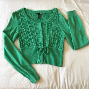 H&M cropped green sweater cardigan