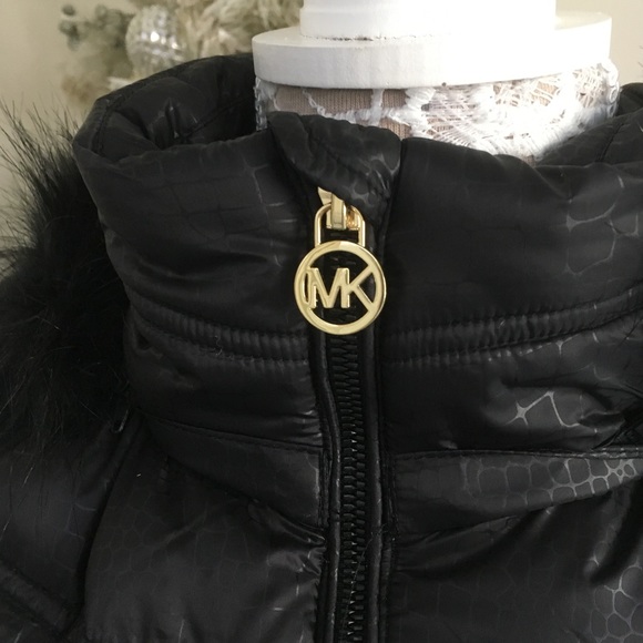 🎉LAST ONE 🎉New! Michael Kors sleeveless jacket - Picture 4 of 8