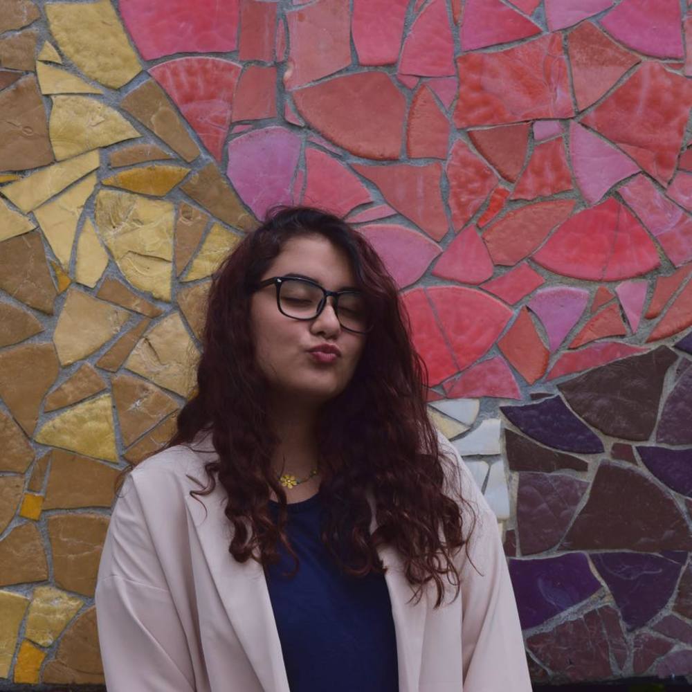 Meet your Posher, Melika