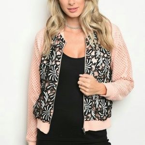 🌸BLUSH BLACK JACKET🌸