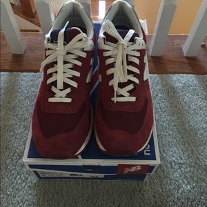 New balance 574 red and white