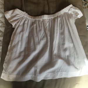 Off the shoulder Cloth & Stone top