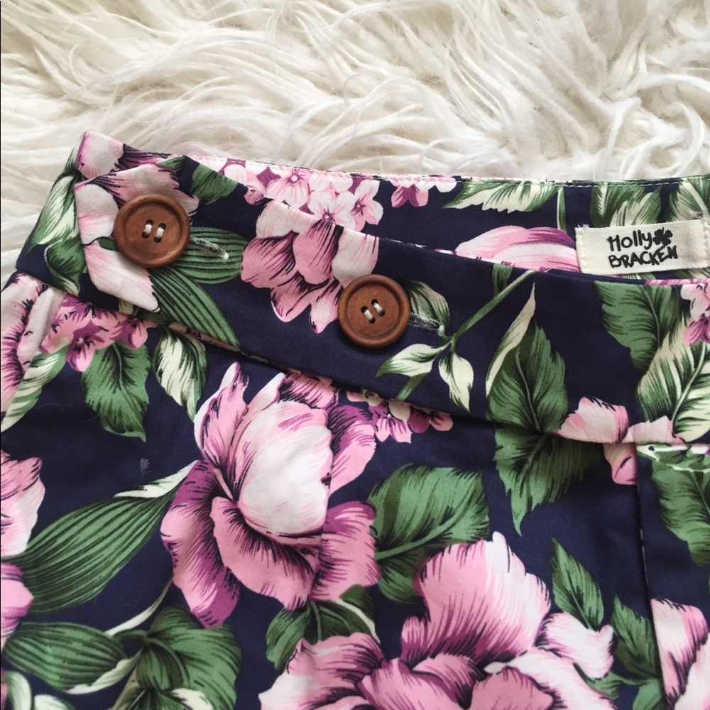 FLORAL PRINT SHORTS - Picture 3 of 5