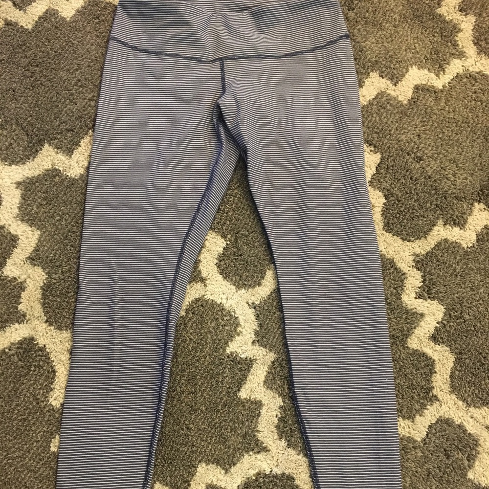 Lululemon Workout Pants- size 10