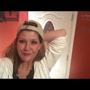 Meet your Posher, Vicki