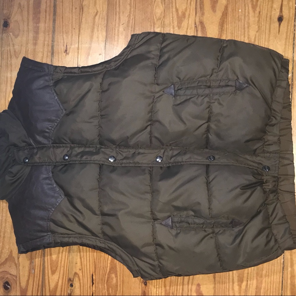 Brooklyn basement 2XL brown vest