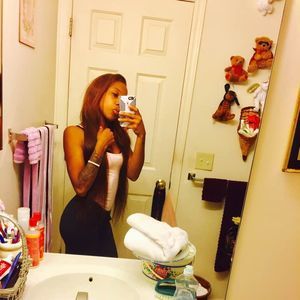 Meet your Posher, Ronniesha