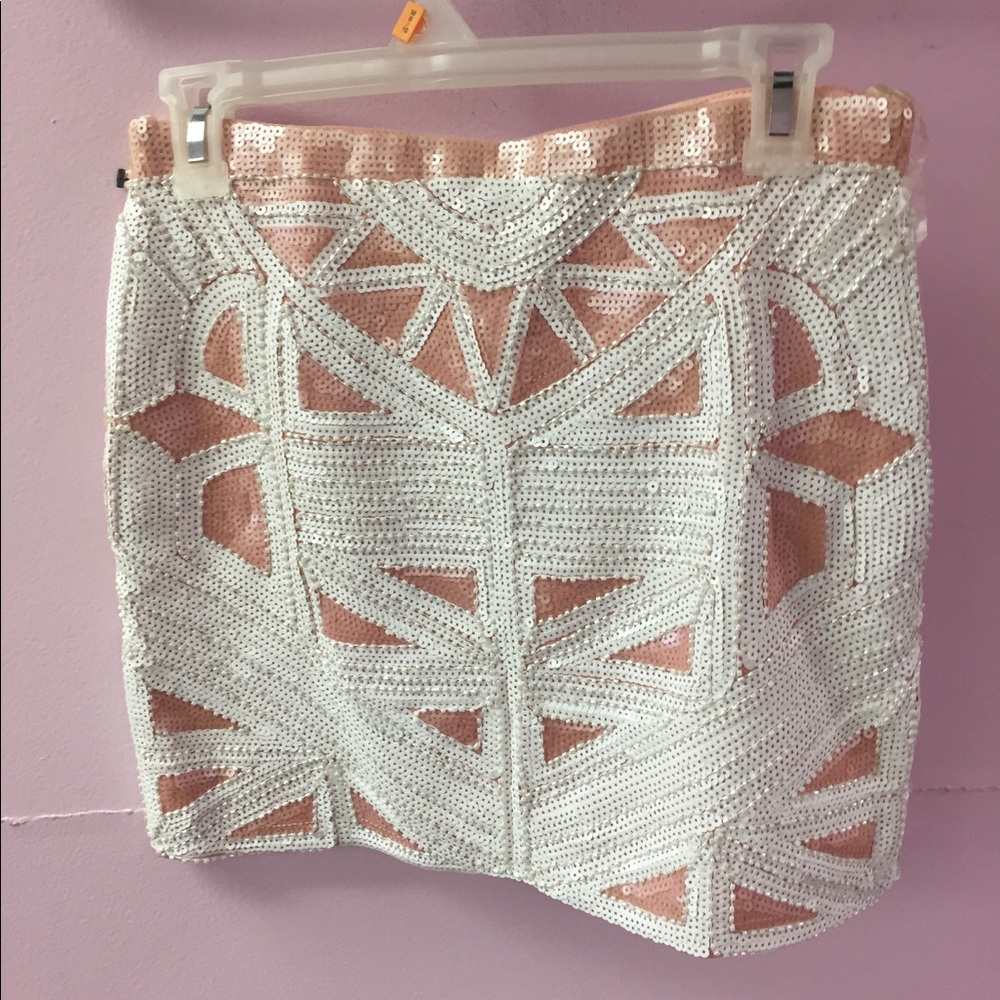 Skirt/verty