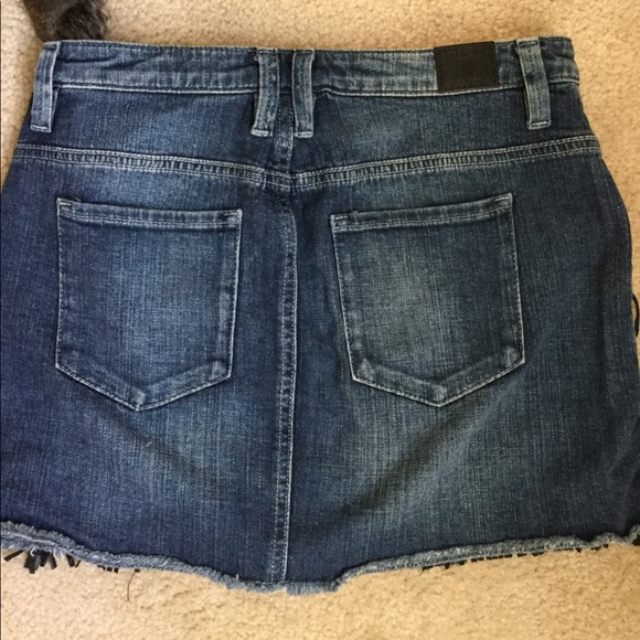 Guess Fringe Skirt - Picture 5 of 5