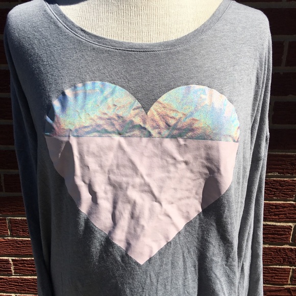 Victoria's Secret Other - Victorias Secret Grey w/ Big Pink Heart Gown SZ XL