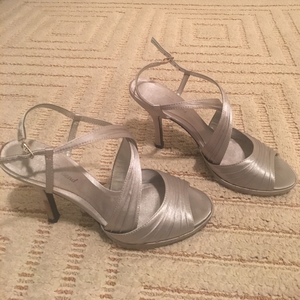 Heels used for bridesmaid
