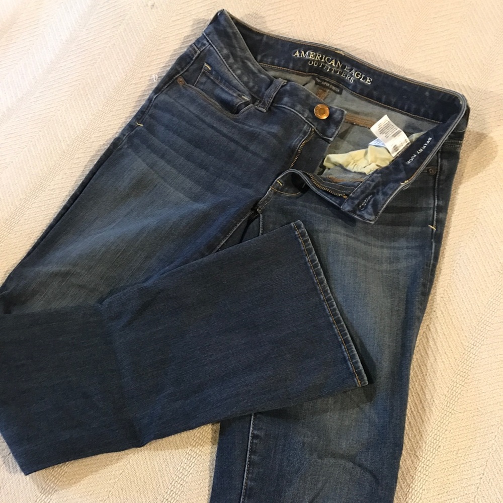 American Eagle Skinny Kick Jeans Size 4 Short