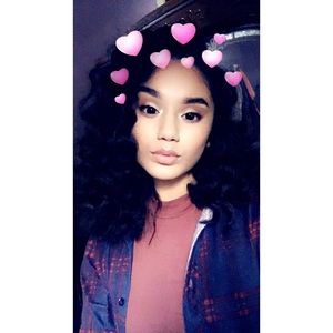 Meet your Posher, Dariana
