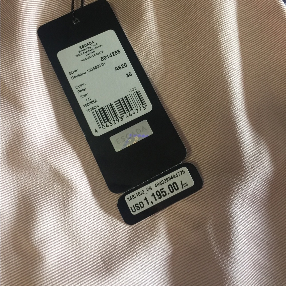 Beautiful Escada pencil Skirt NWT pink nude - Picture 2 of 4