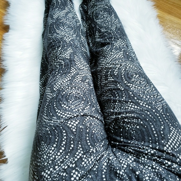 // SOLD OUT // - Picture 2 of 6