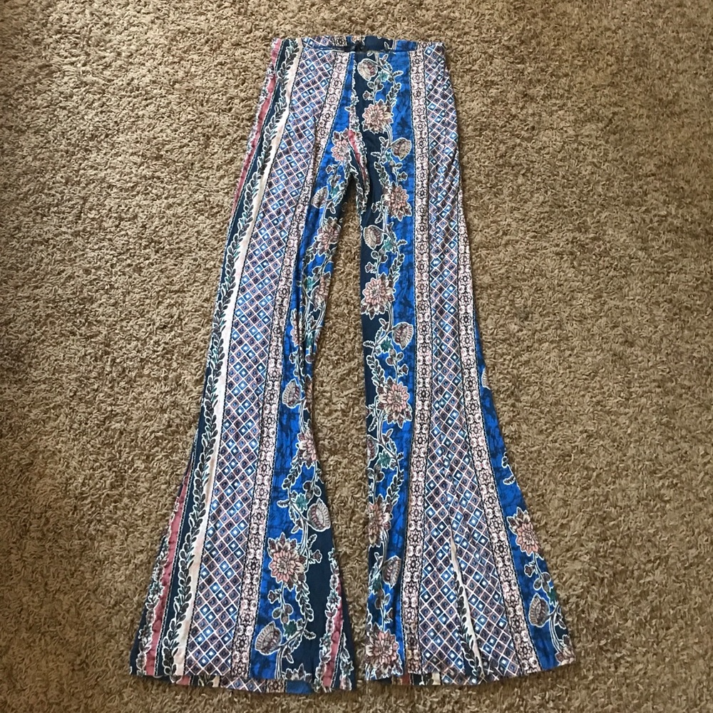 Floral Print Flare Pants