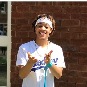 Meet your Posher, Melanie