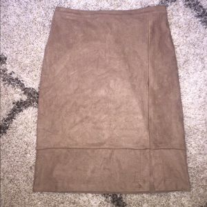 Lyssé Fia Faux Suede Skirt