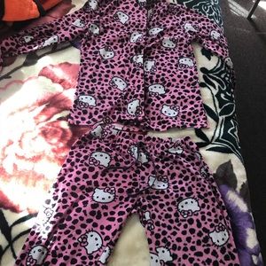 Hello Kitty Pajama Set