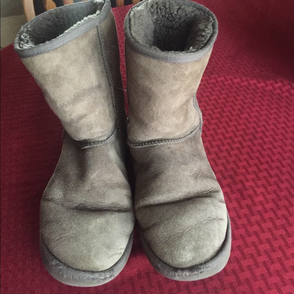 Grey Uggs