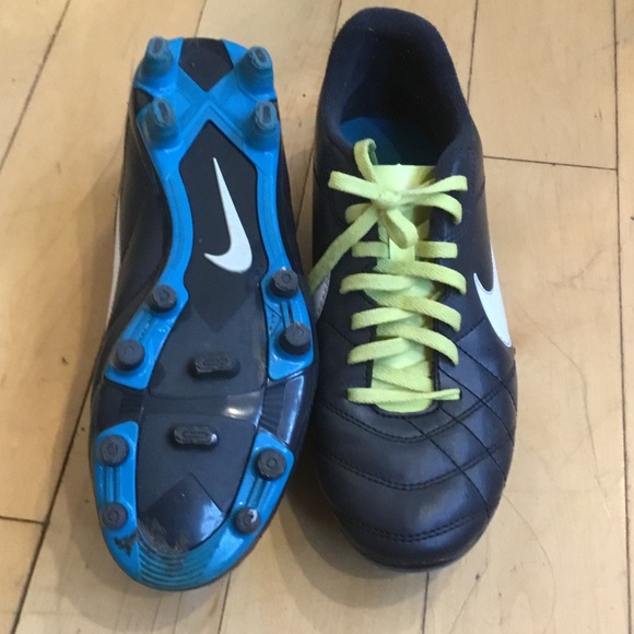 Nike Shoes - Nike soccer cleats