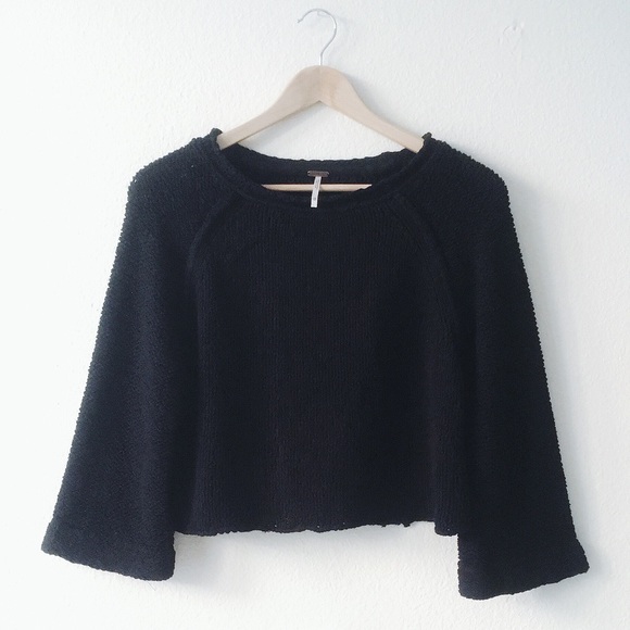 NWT Free People Black crop sweater with back cut - Picture 2 of 5