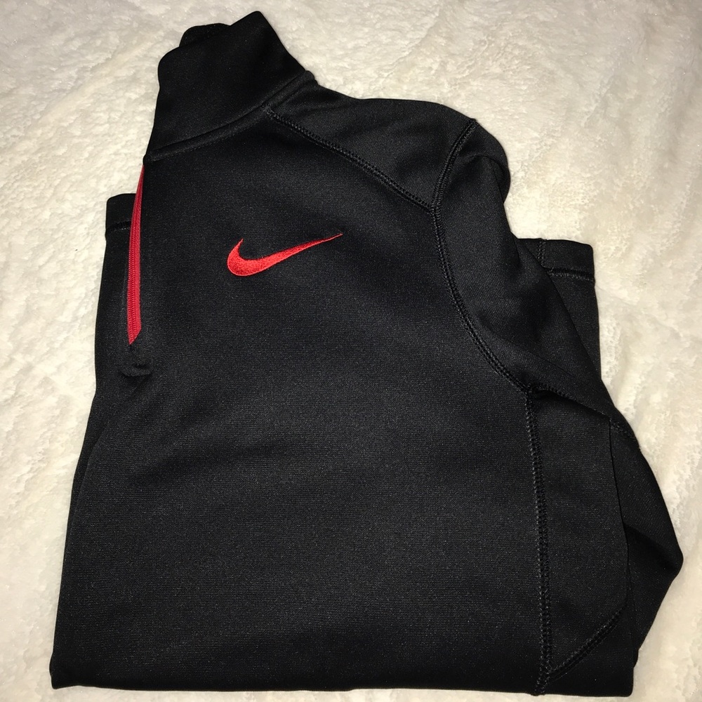 Men’s Nike Quarter Zip Size M