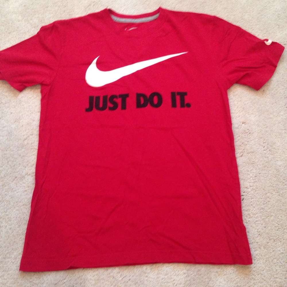 Nike Tee