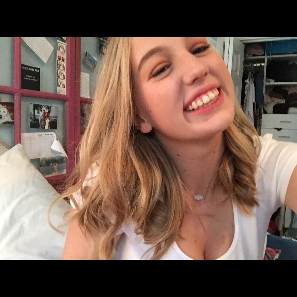 Meet your Posher, Anna