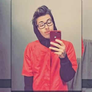 Meet your Posher, Joshua