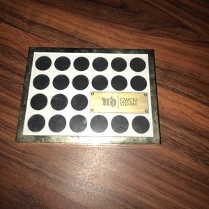 Used UD Gwen Stefani Palette