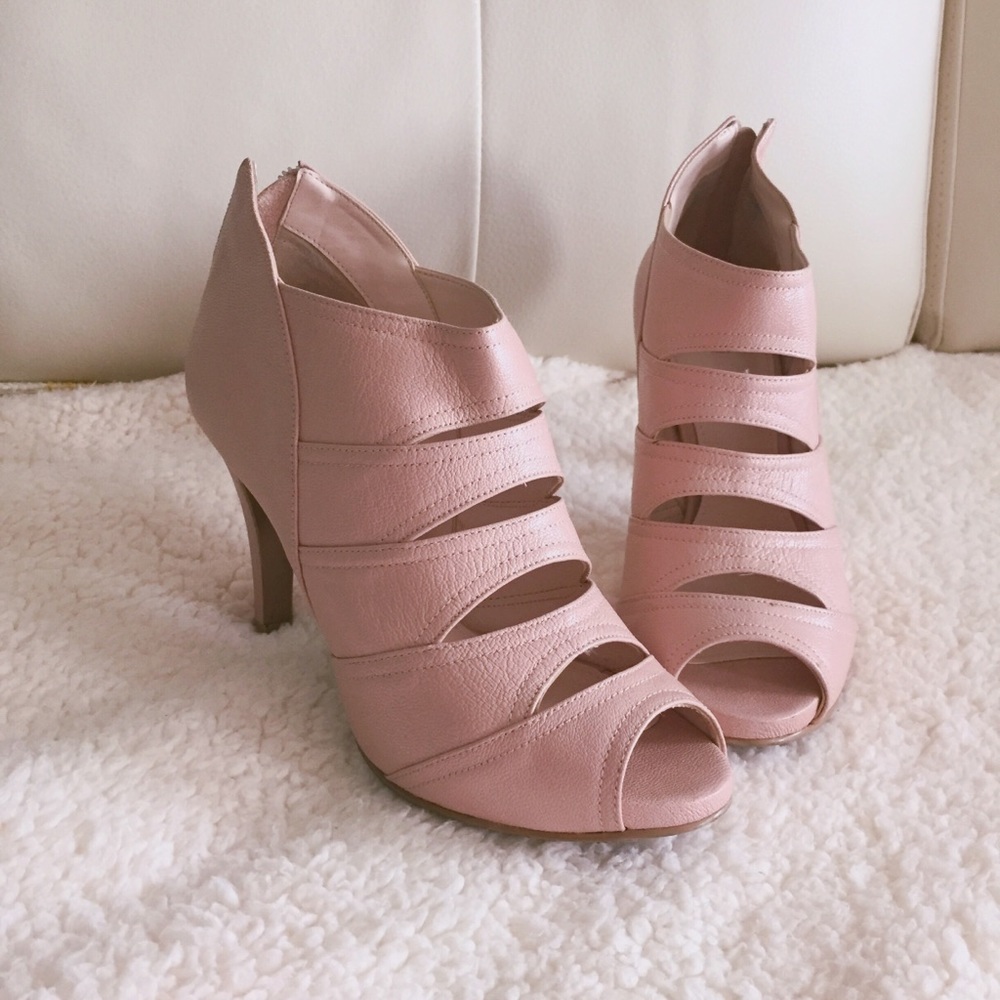 Hand Made Genuine Leather Babypink Heels