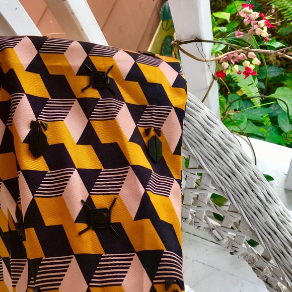 H&M Beaded, Geo Print Pencil Skirt - Picture 6 of 6