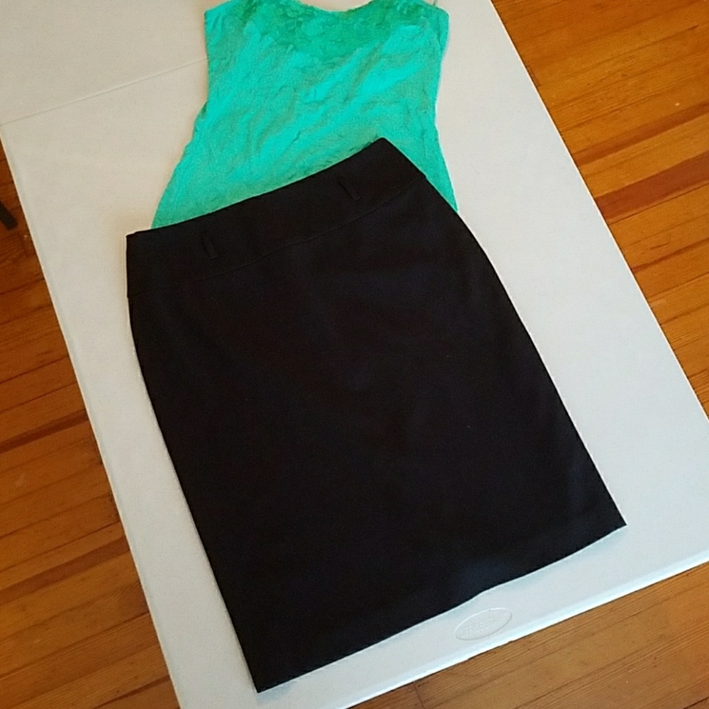 APT. 9 Black Pencil Skirt