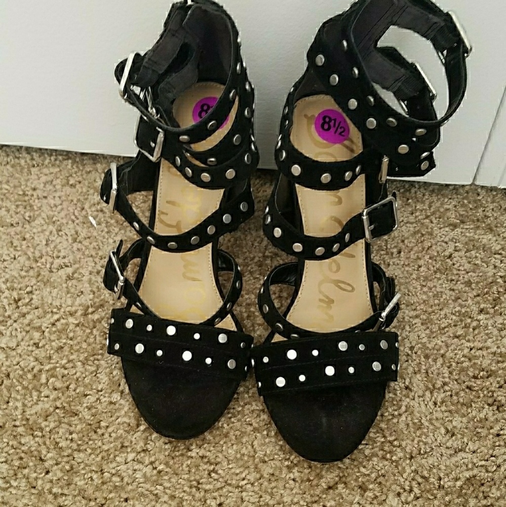 Sandal