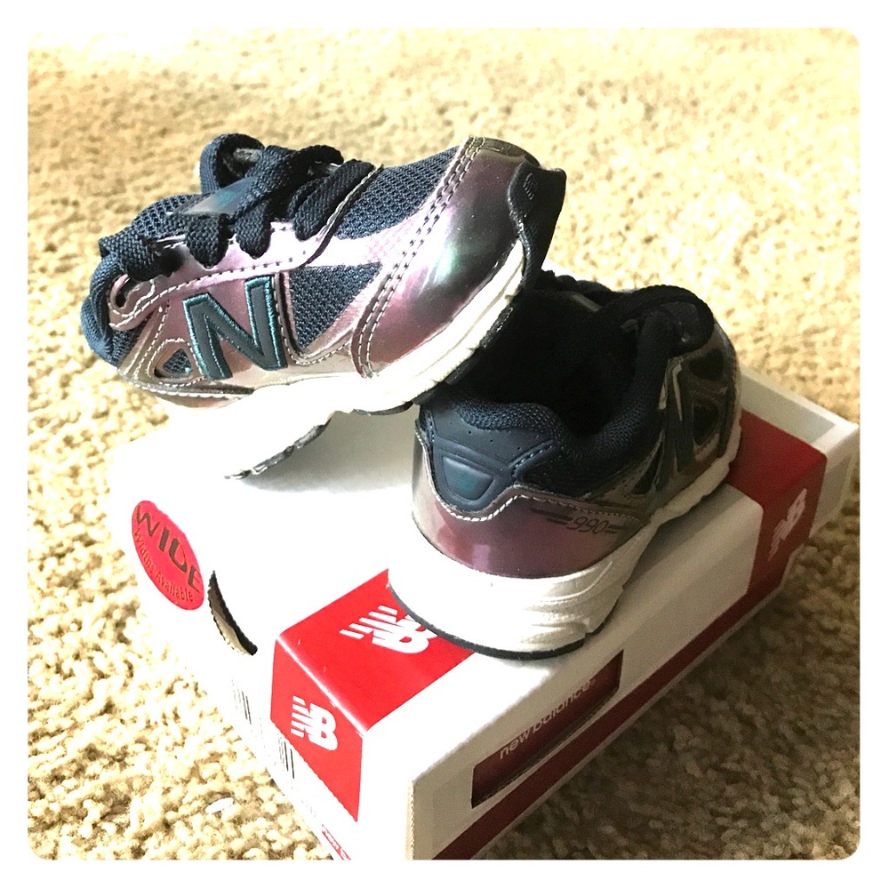 New balance shoes
