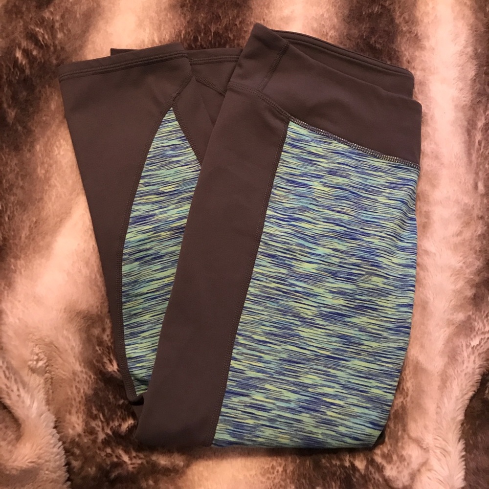 Fabletics blue and gray workout leggings