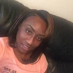 Meet your Posher, Sherrie