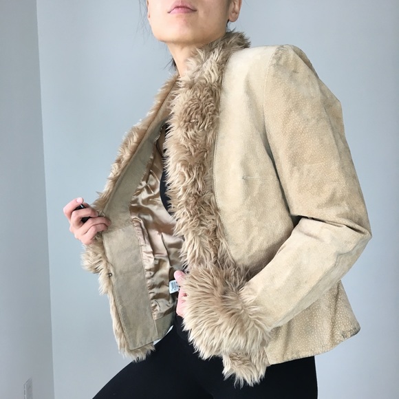 CHICBOMB - Picture 2 of 8