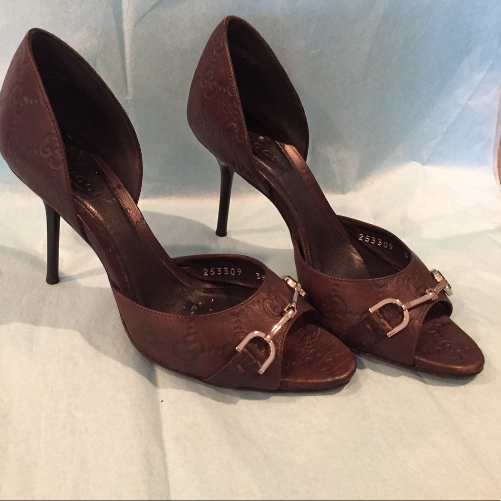 Gucci chocolate brown pumps