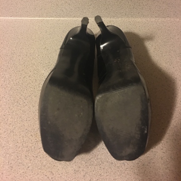 Guess Patent Leather Black Pumps Heels 7 - Picture 6 of 7