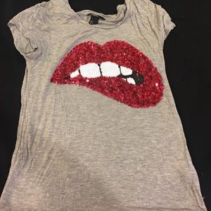 H&M Lips Top