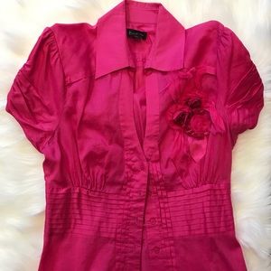 💕Bebe Top in Hot pink color