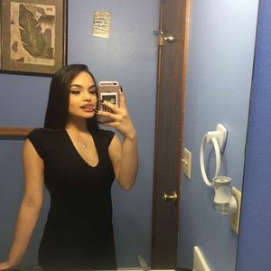 Meet your Posher, Adilene