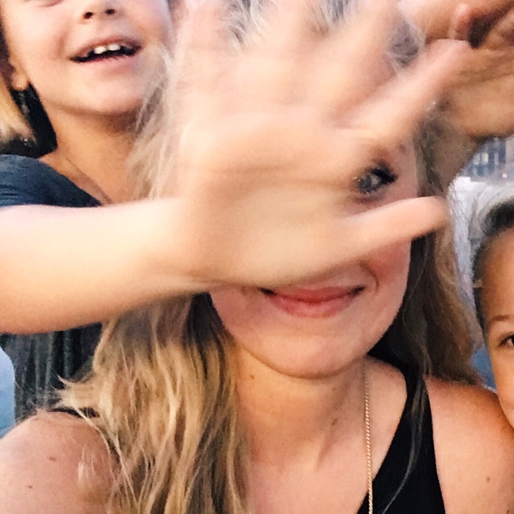 Meet your Posher, Olivia