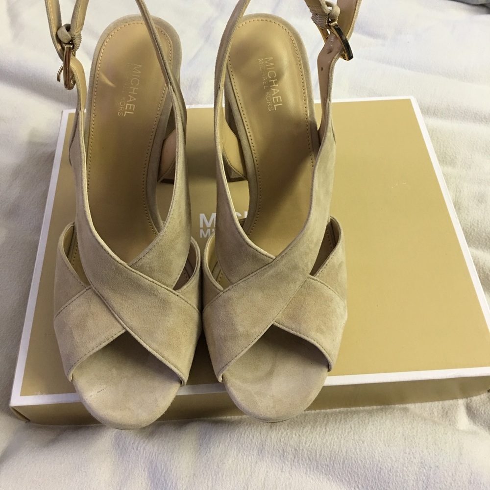 Brand new michael kors heels - Picture 6 of 6