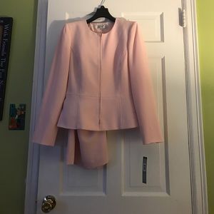 2pc suit (jacket/skirt)