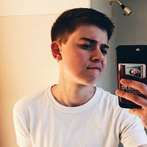 Meet your Posher, Caleb