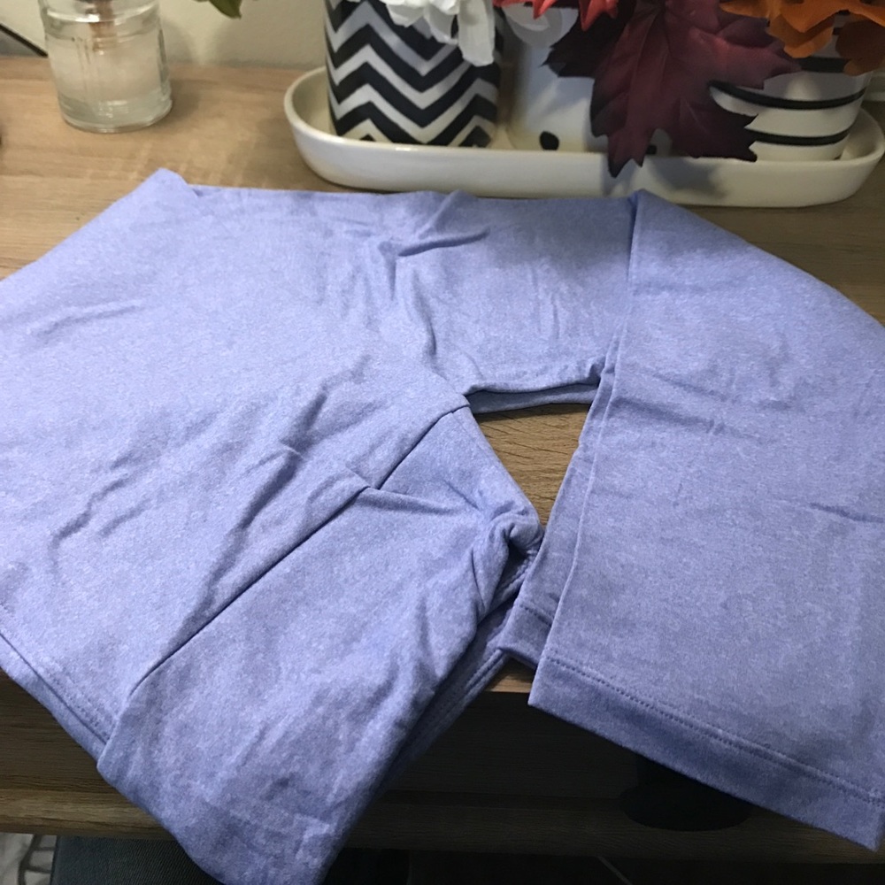NWT lularoe blue leggings OS